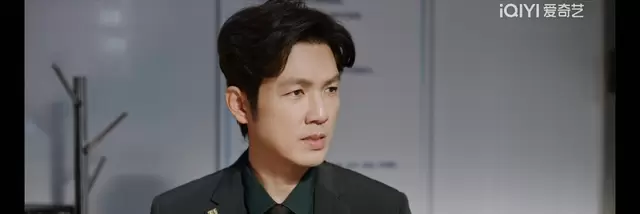 《蜜语纪》第15集许蜜语空降销售主管，张彩露被查实偷盗遭追责 _ 现场图