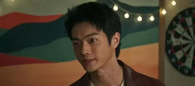 鞠婧祎《月鳞绮纪》演技争议引观众观剧习惯变化 _ 资讯配图