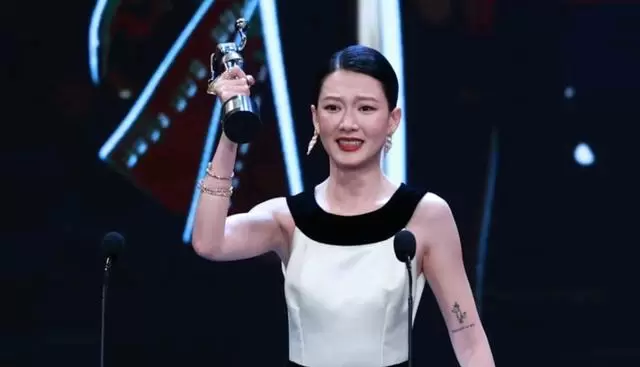 梁家辉第五次获金像奖影帝，廖子妤凭《像我这样的爱情》首封影后 _ 相关图片