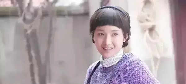 黄曼8次担纲女主未走流量路线，28年圈外婚姻零通稿 _ 相关图片