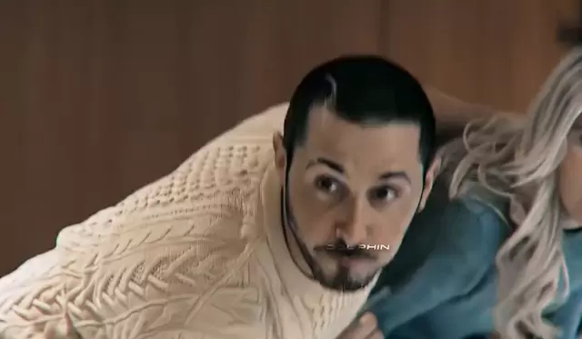 《黑袍纠察队》第五季石头人结局解析：5号化合物致畸与火山画面触发生理崩解 _ 相关图片