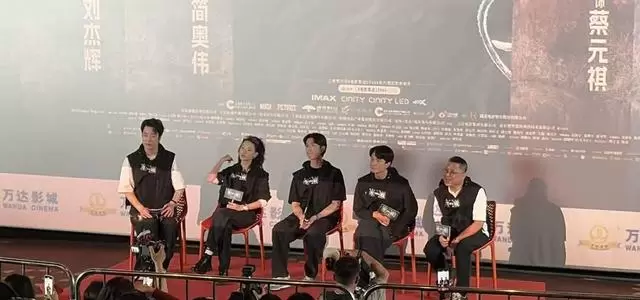 《寒战1994》与《寒战1995》背靠背连拍，刘俊谦沉浸青年李文彬角色超半年 _ 相关图片