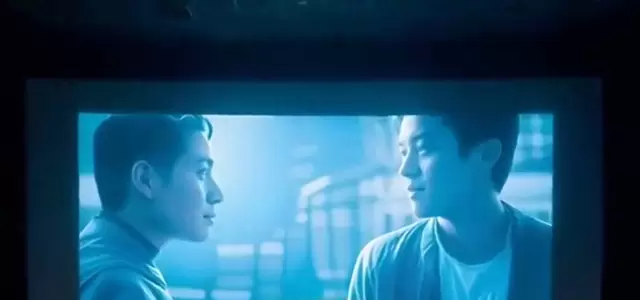 《消失的人》五一档次日票房5583.96万登顶 _ 资讯配图